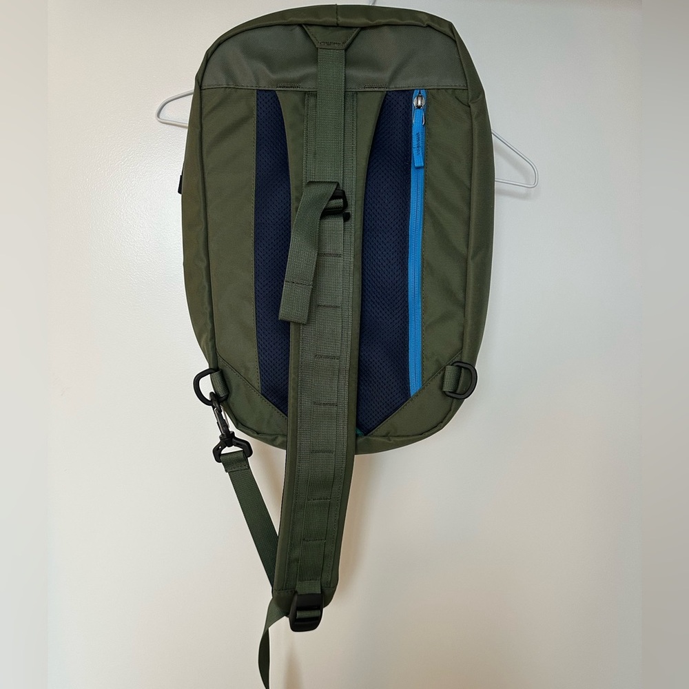 Cotopaxi Olive Chasqui 13L Sling Backpack - Picture 4 of 4